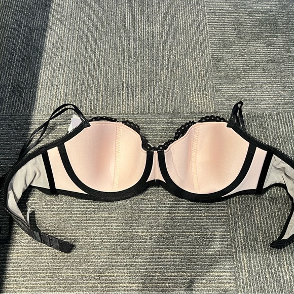 B tempted bra - Picture 3 of 5